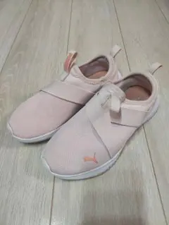 PUMA ピンク フライヤー フレックス スリップオン 21cm