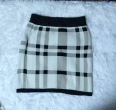 チェック柄ニットタイトスカート