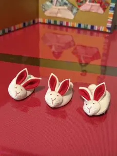ハンドメイド うさぎ　布 ブローチ 3個セット