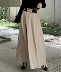新品　ROYAL PARTY ロイヤルパーティ　ベルト付ワイドスカート　ベージュのサムネイル