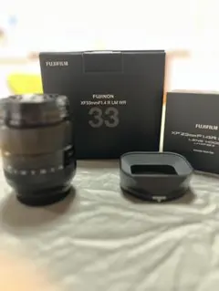 富士フィルム XF 33mm F1.4 R LM WR 角形フードとフィルター付