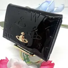 ヴィヴィアンウエストウッド エナメル ブラック 三つ折財布【新品未使用】