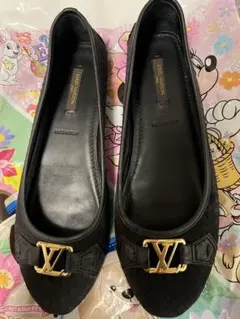 LOUIS VUITTON ブラック フラットシューズ
