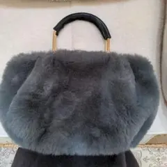 ファーバッグ　a.v.vバッグ