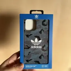 adidas 迷彩柄 iPhone 12 Pro Max ケース