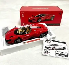 Bburago Ferrari Daytona SP3 1/18のサムネイル