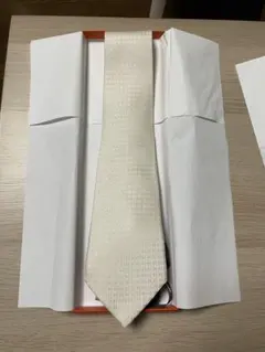 HERMES エルメス ネクタイ ホワイト ファソネ H柄 定番 王道 結婚式