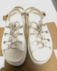 UGG サンダル ゴールデングロウトグル24㎝のサムネイル