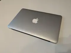 MacBook Air コアi5 /SSD128ギガ