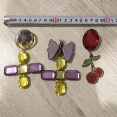 ブローチ　3点