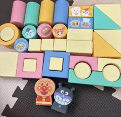 美品　アンパンマン　お米のつみき　箱なし