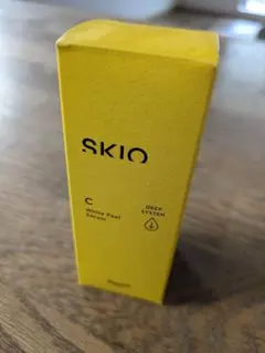 SKIO VCホワイトピールセラム [薬用]美白美容液 26mL　おまけ付きのサムネイル