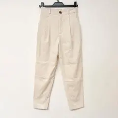ジーユー　GU　ライトコーデュロイタックテーパードパンツ　Sサイズ