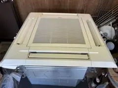 福岡引取限定。ダイキン天カセ　4方向　3馬力　三相電源　リモコン　2020年製 福岡引取限定。ダイキン天カセ 4方向 3馬力 三相電源 リモコン 2020年