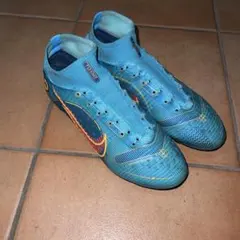 サッカースパイク 24