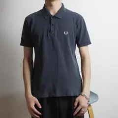 FRED PERRY 半袖ポロシャツ ワンポイント刺繍 ネイビー/CZ9