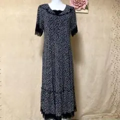 スーパービューティ　ロング　ワンピース　ドット　レース　ストレッチ　ブラック系