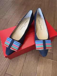 新品！CHARLES JOURDAN ネイビー パンプス ストライプリボンのサムネイル