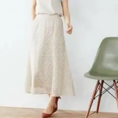 美品 COMME CA ISM 花柄レースロングスカート ベージュ M 上品のサムネイル