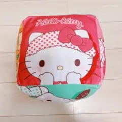 美品　ハローキティ キューブ型 クッション ぬいぐるみ サンリオ　当たりくじ