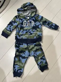 GAP 迷彩柄 くま耳フード付きパーカーとパンツセット