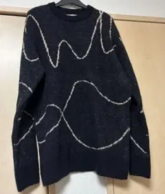 ブラック ニット