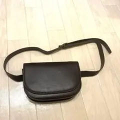本日処分します！　焦茶色　合成皮革 ボディバッグ 小型　フェイクレザー