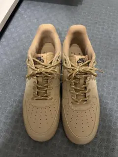 NIKE AIR FORCE 1 スニーカー