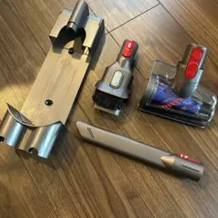 動作品】ダイソン DC31 ハンディクリーナー モーターヘッド 「8304 