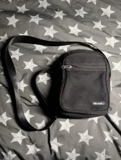 niko and ... ブラックショルダーバッグ