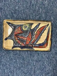 魚の絵柄 陶器 長角皿 飾り皿【壺屋焼】 - メルカリ