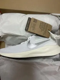 新品未使用 スニーカー WMS レボリューション7 23.5cm NIKEナイキ