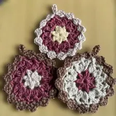 アクリルたわし エコたわし お花 かぎ針編み 北欧 ハンドメイド 青