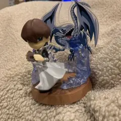 遊戯王海馬瀬人 アクションフィギュア ブルーアイズホワイトドラゴン付き