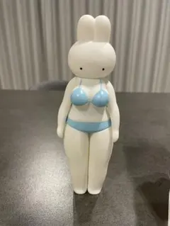 頓知気さきな コンプライアンスウサギ ソフビのサムネイル