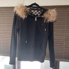 【Burberry blue label】ファー付きパーカー