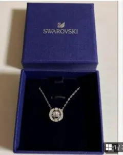 SWAROVSKI ダンシングネックレス