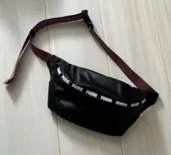 新品未使用PUMAプーマ　ランニングポーチ