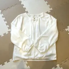 ホワイト長袖ブラウス　新品・未使用