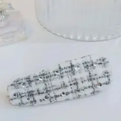 〈Raffinou〉ツイード×ラインストーンヘアクリップ量産地雷フレンチガーリー