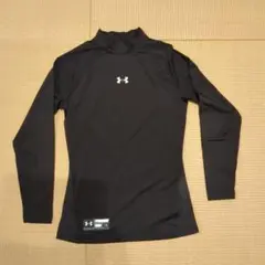 Under Armour ブラック ハイネックアンダーシャツ