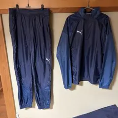 プーマウィンドブレーカー サイズＸＬ カラー紺