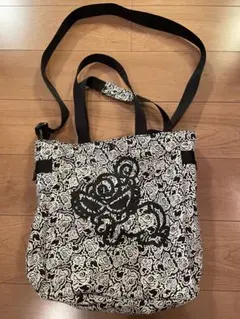 Item thumbnail for item d9781d3e-065c-4639-bd34-cfa8b66e9889