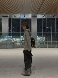 ニットパーカー