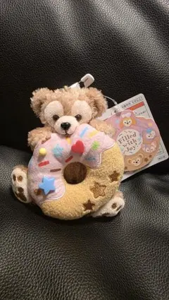 ダッフィ　フィルドウィズジョイ　ぬいぐるみバッジ