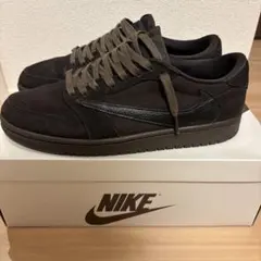 Travis Scott × Nike Air Jordan 1 Low OG