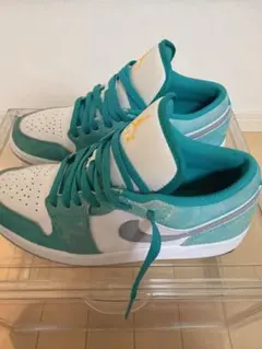 Nike Air Jordan 1 Low SE "New Emerald"