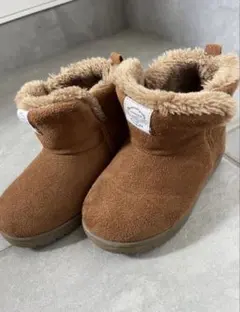 ムートンブーツ