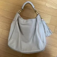 Sazaby レザーショルダーバッグ タッセル付き　本革