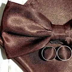 ☆蝶ネクタイ　チーフ　カフス　ブラウン　結婚式　披露宴　ボウタイ　Rlv